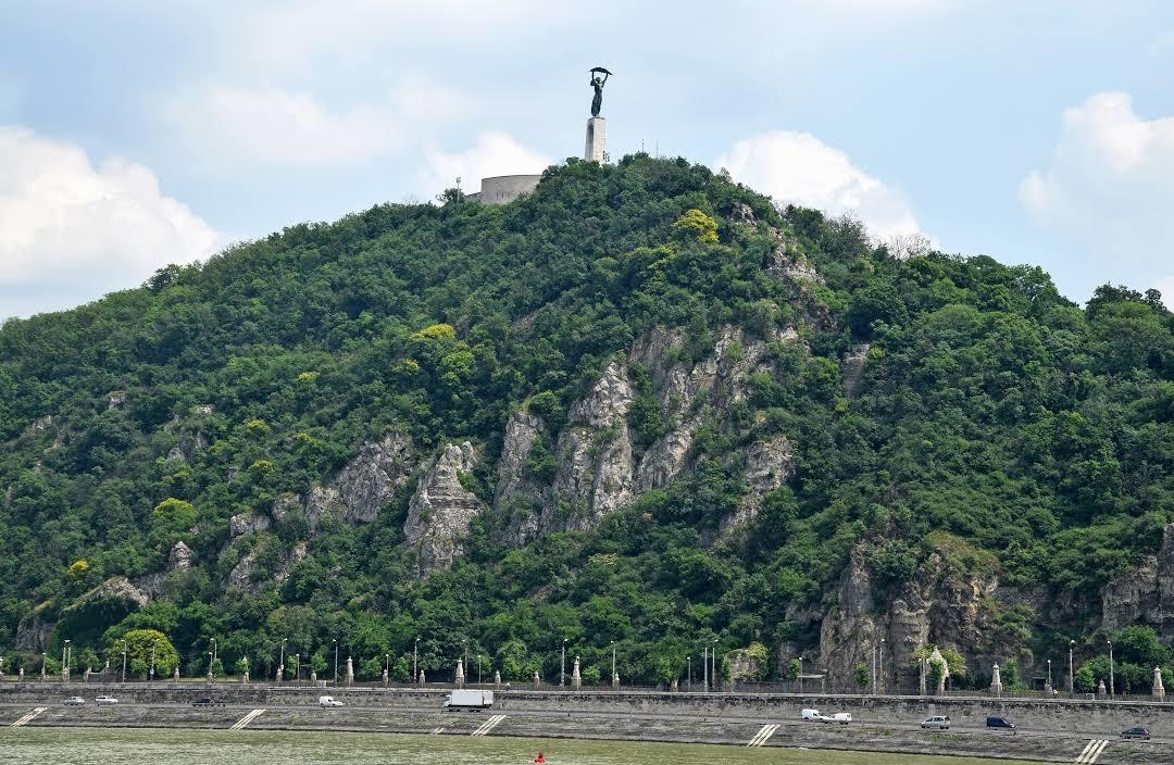 Colina y Estatua Gellért